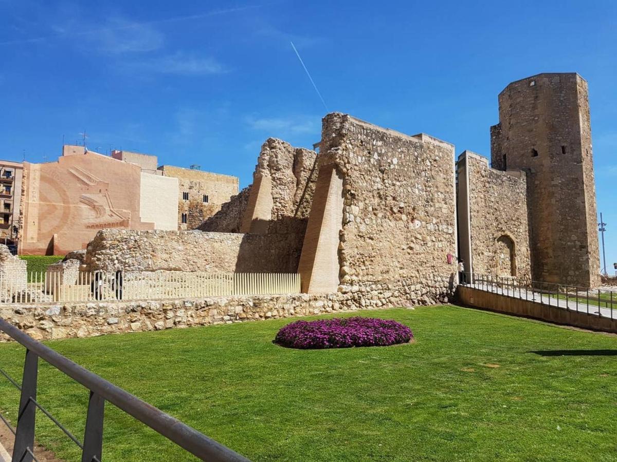 Beautiful Apartment In The Center Tarragona Eksteriør billede